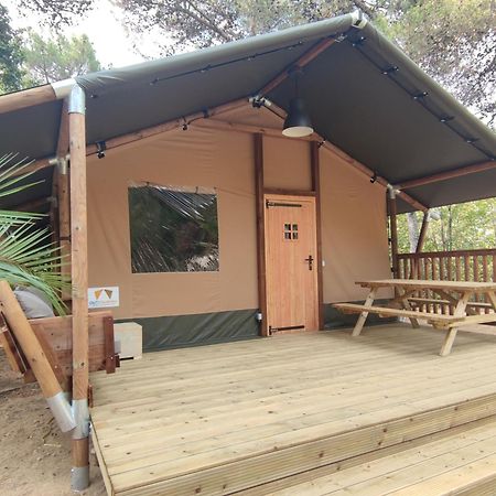 Camping & Bungalows Platja Brava 帕尔斯 外观 照片