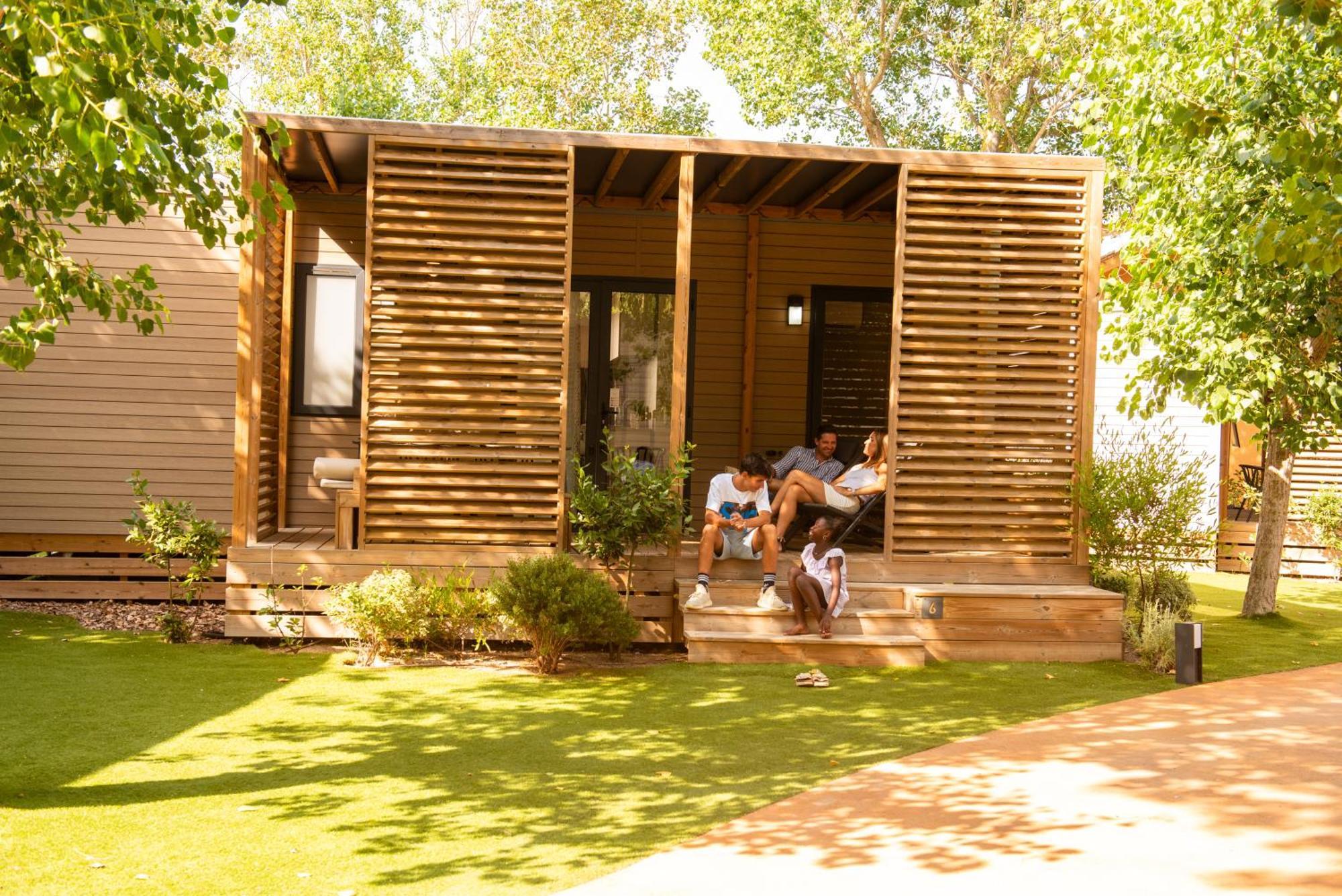 Camping & Bungalows Platja Brava 帕尔斯 外观 照片
