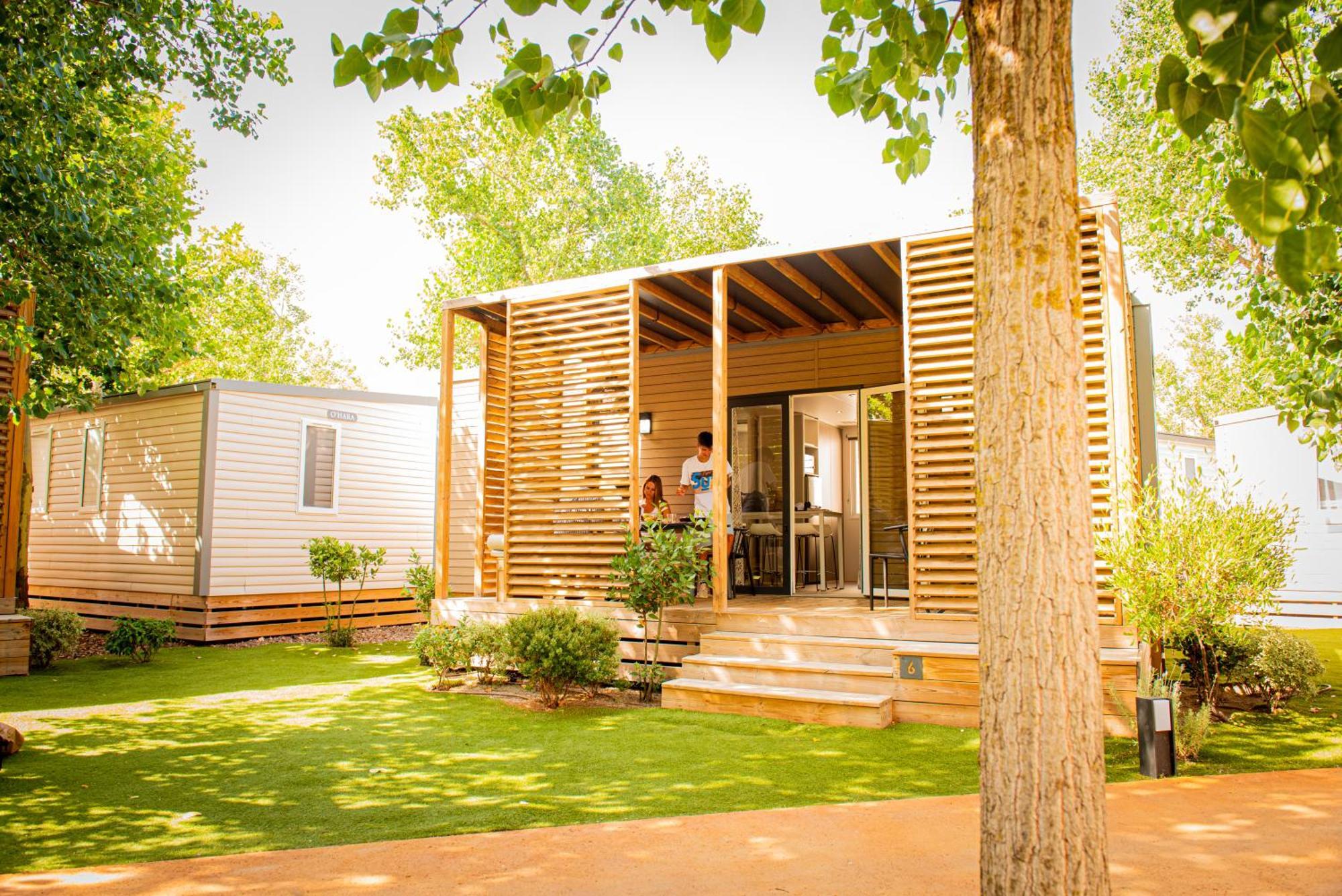 Camping & Bungalows Platja Brava 帕尔斯 外观 照片