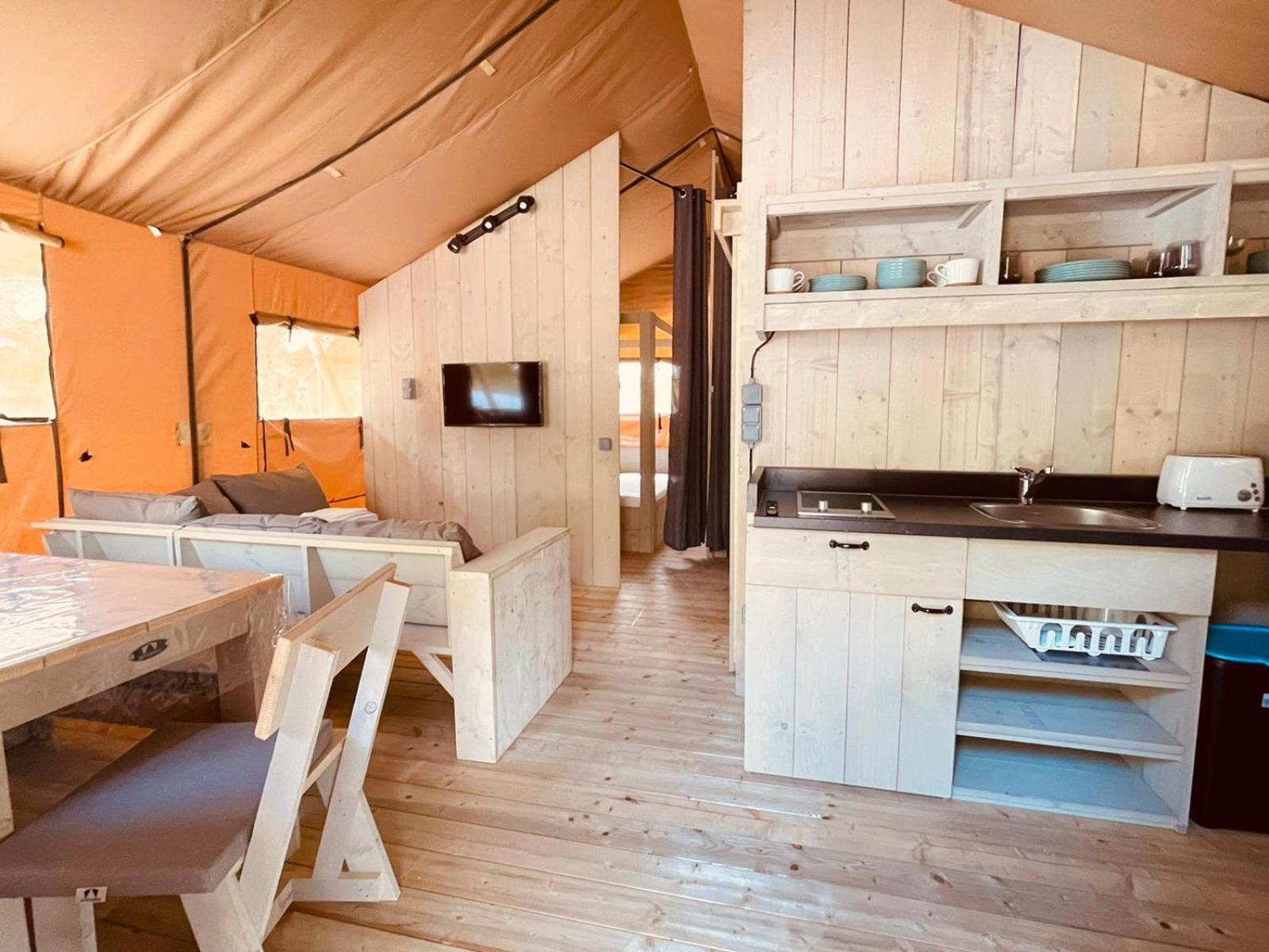 Camping & Bungalows Platja Brava 帕尔斯 外观 照片